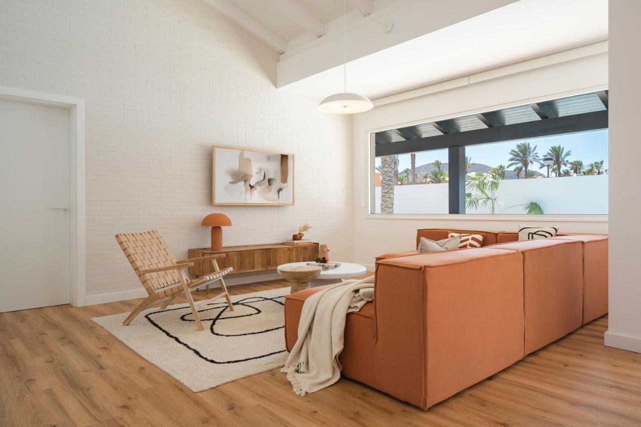 Villa Tropico - Design House With Pool In Коралео Екстериор снимка