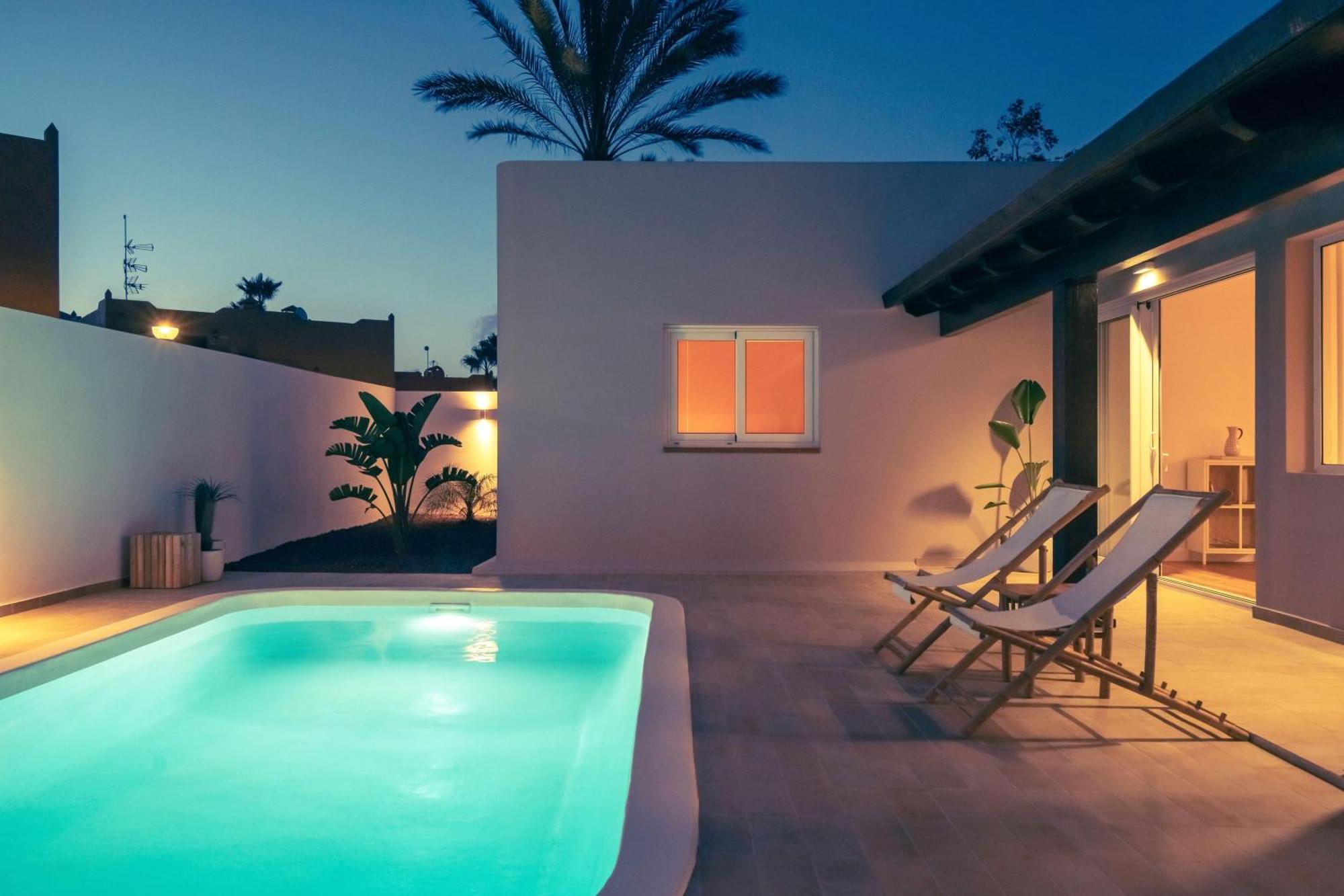 Villa Tropico - Design House With Pool In Коралео Екстериор снимка