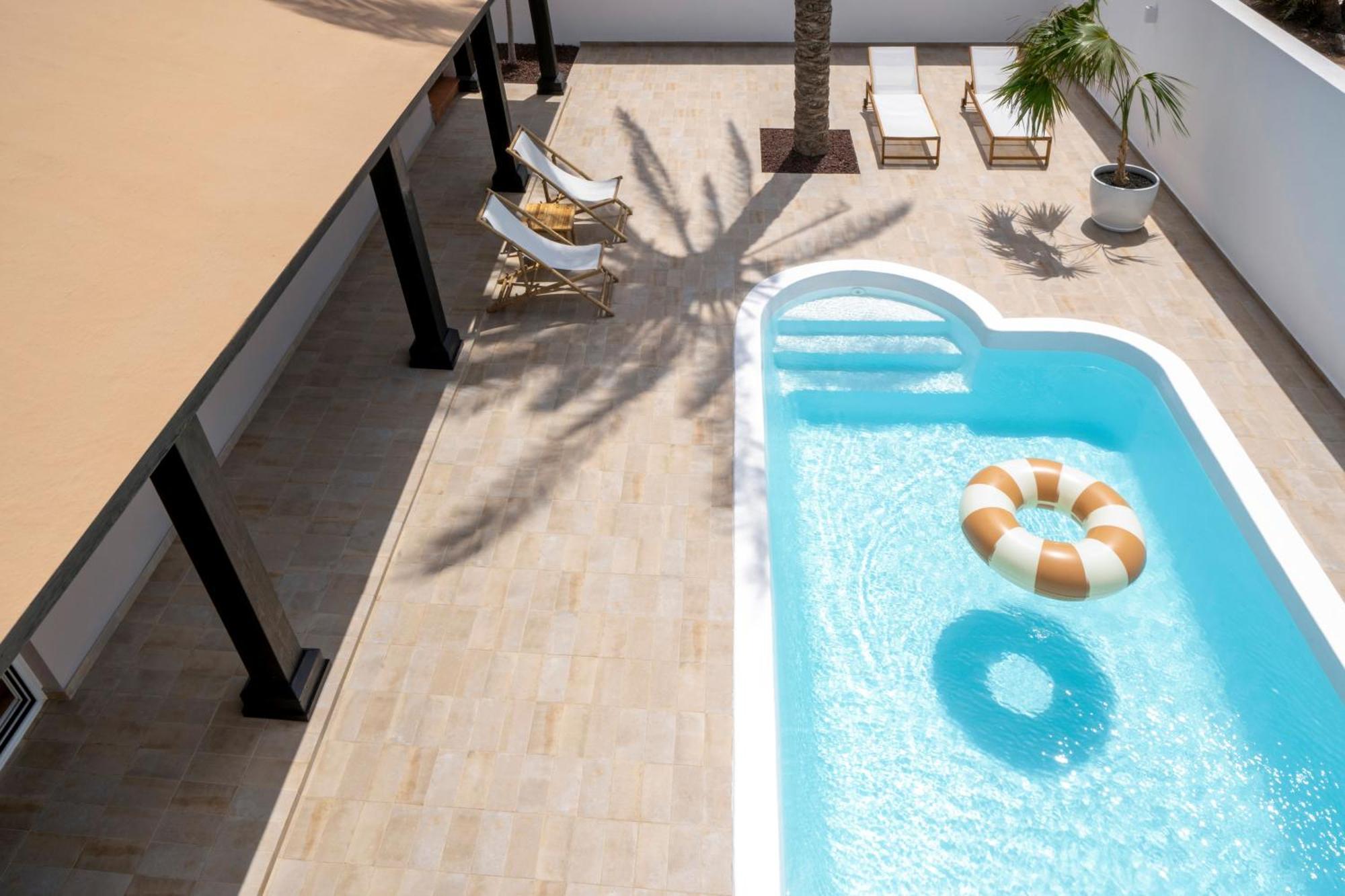 Villa Tropico - Design House With Pool In Коралео Екстериор снимка